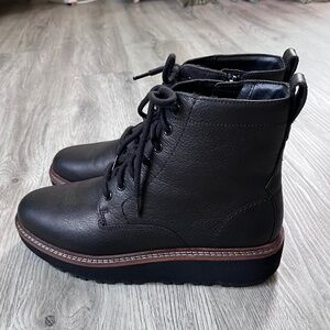 Clarks Women's 9.5 Orianna W Lace Black Leather 26174798